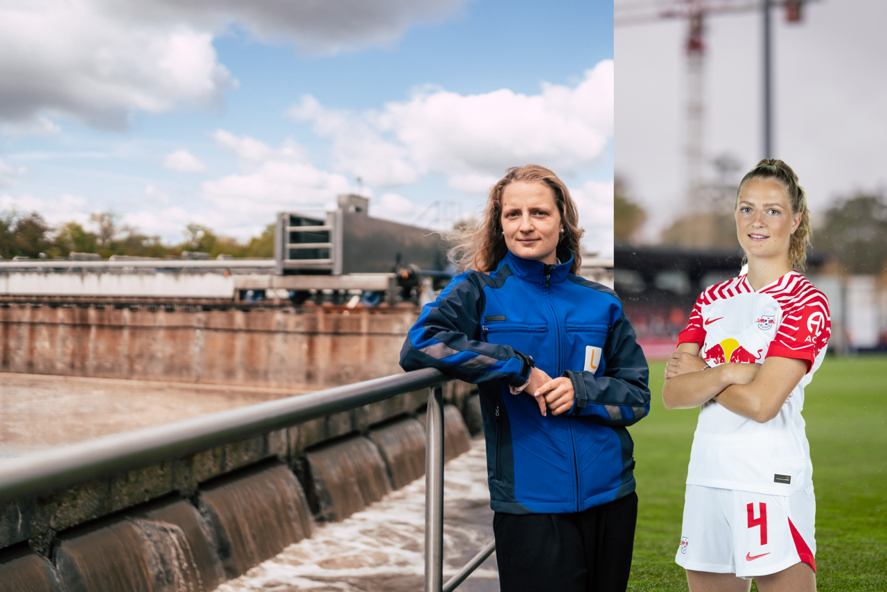 Nina Räcke in Arbeitsbekleidung als Praktikantin der Leipziger Wasserwerke und im Trikot der Frauenmannschaft des Fußballclubs RB Leipzig