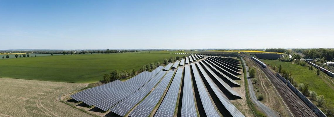 Solarpark Priestewitz aus der Vogelperspektive